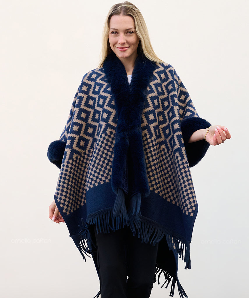 Ornella Cozy Cape