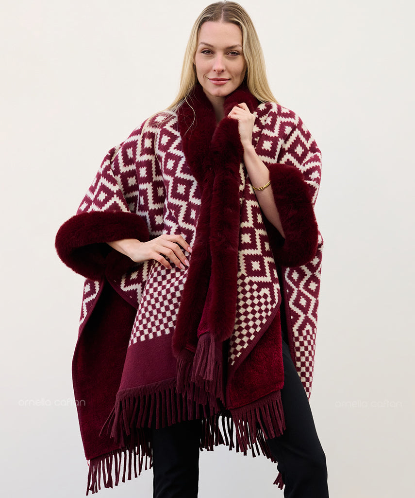 Ornella Cozy Cape