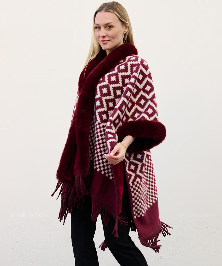 Ornella Cozy Cape